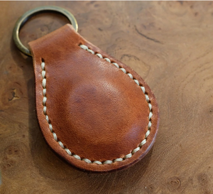 Porte-clés en cuir personnalisé avec logo, prix incroyable, artisanat de haute qualité, porte-clés marron artisanal - Product Image 1