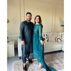 ชุดสูทสำหรับงานปาร์ตี้ผู้หญิง พร้อมเสื้อ กระโปรง และผ้าคลุมไหล่ เพื่อลุคที่สง่างาม - Product Image 5