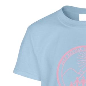 Camiseta de manga corta azul claro con cuello redondo y estampado gráfico rosa, ropa informal para el día a día, ropa cómoda para la calle - Product Image 4