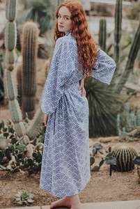 Bata de algodón tipo gofre con estampado floral y animal, estilo kimono, cuello en V, largo completo, suave, absorbente, de secado rápido, ajuste relajado, para dama de honor y spa, primavera - Product Image 6
