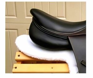 Silla de montar ecuestre inglesa de cuero genuino para equitación profesional y recreativa en oferta. - Product Image 4