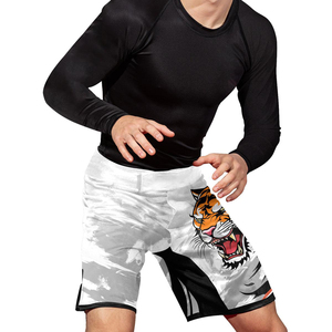 Shorts d'entraînement MMA légers personnalisés par sublimation pour arts martiaux, grappling et performance en salle de sport - Product Image 4