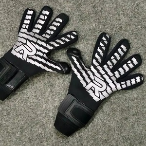 Gants de gardien de but professionnels personnalisés Blue Eagle Sports, imperméables, respirants, antidérapants, avec grip en latex pour l'entraînement et les matchs de football - Product Image 5
