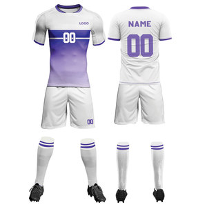 เสื้อฟุตบอลตาข่ายแห้งเร็วแบบสามเหลี่ยมคอวี 100% โพลีเอสเตอร์ สำหรับผู้ชาย ฝึกซ้อมทีมชาย - Product Image 1