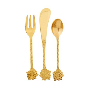 Ensemble de couverts en métal luxueux de qualité assurée, qui rehausse l'ambiance générale des repas grâce à sa sensation haut de gamme, une arrivée exceptionnelle. - Product Image 5