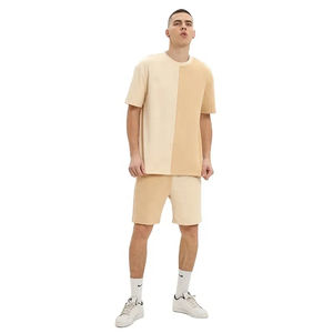 Conjunto de verano para hombre, dos piezas, informal, ideal para viajes a la playa, uso diario y para estar en climas cálidos. - Product Image 1