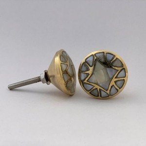 best quality Brass and MOP Cabinet <b>Knobs</b> Geometric <b>Drawer</b> Door Pulls <b>Decorative</b> Furniture Handles Mother of Pearl <b>Knobs</b> - Product Image 2