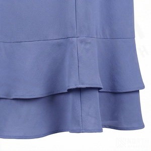 Abaya populaire pour femmes, fabriquée avec les meilleurs matériaux, couleur personnalisable, manches longues, style décontracté, prix raisonnable pour adultes, vêtements modestes. - Product Image 6