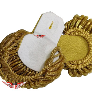 Epaulette de Oficial General Napoleónico Marca KEW con Flecos Dorados, Personalizable, Ecológico, Bordado, Estilo Francés Vintage de Lujo - Product Image 3