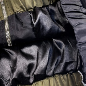 Chaqueta de Cuero Verde Oliva Corta Personalizada para Hombre, Chaqueta Cortavientos Impermeable para Exteriores - Product Image 4