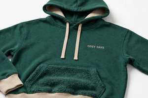 Conjunto Deportivo de Dos Piezas Unisex, Sudadera con Capucha y Pantalones Jogger, Color Verde Beige con Bloques de Color, Ecológico, de Forro Polar, Estilo Casual - Product Image 3