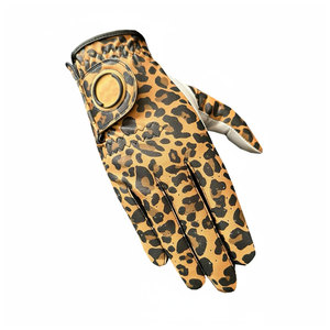 Guantes de Golf de Cuero Rojos al por Mayor, Fáciles de Agarrar, para Hombre y Mujer, Mano Izquierda y Derecha, Piel de Oveja Suave y Transpirable de Primera Calidad - Product Image 1