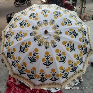 Sombrillas de jardín impresas a mano, parasoles de jardín, sombrillas para exteriores, sombrillas decorativas para bodas, parasoles tribales hechos a mano en India. - Product Image 4