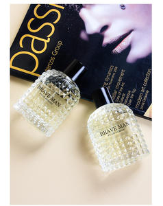 Colección de Perfumes Femeninos Azules de Alta Calidad al por Mayor, Fragancia de Cuero, Colonia Ecológica Clásica de Larga Duración en Spray, EE. UU. - Product Image 4