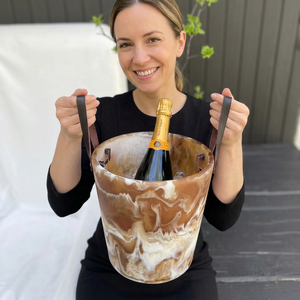 Seau à glace cylindrique en résine haut de gamme pour bouteilles de vin, support à vin en résine, design de seau à glace pour champagne - Product Image 1