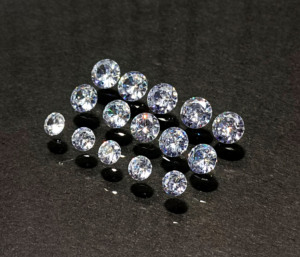 Piedra de Moissanita Suelta al por Mayor, Corte Brillante Redondo, Color DEF, VVS, Piedra de Joyería Cultivada en Laboratorio - Product Image 1