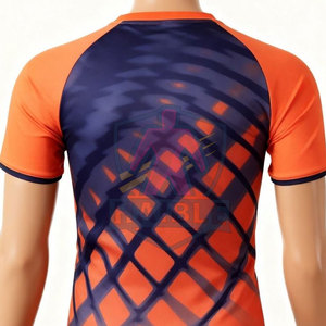 T-shirt de sport à manches courtes pour homme, fabriqué au Pakistan, 100 % polyester, tissu respirant, personnalisable, haute qualité, best-seller - Product Image 2