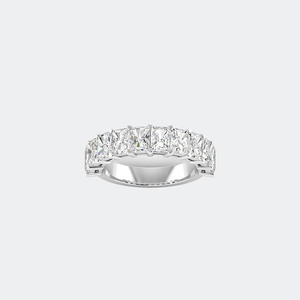 Bague demi-éternité en or 9 carats avec diamants taille radiant sertis à griffes, 3,00 carats au total - Product Image 5