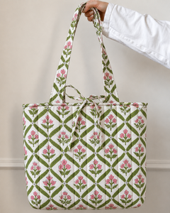 Bolso de hombro acolchado de algodón suave, hecho a mano, espacioso, para la playa, vacaciones, compras, uso diario, para regalos y recuerdos. - Product Image 3