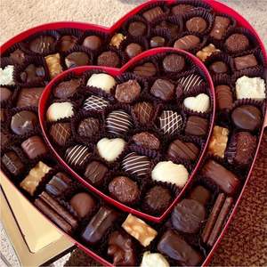 Luxury Metal Chocolate <b>Box</b> Tray Quilted Copper Candy Container with Lid Decorative Gourmet <b>Gift</b> Packaging for Wedding & Holiday - Product Image 4