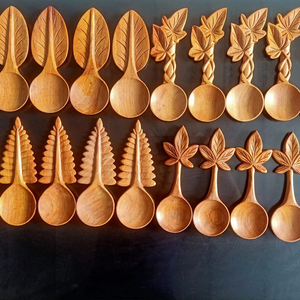 ช้อนตวงไม้แอชธรรมชาติทำมือขนาดเล็ก - ช้อนตวงไม้สีแดงสำหรับงานแต่งงาน ของใช้ในบ้าน ร้านอาหาร และครัว - Product Image 1