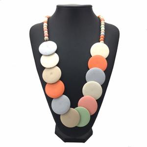 Elegant Handmade Resin Beaded <b>Necklace</b> for Women Colorful <b>Statement</b> Jewelry for Casual and Party Wear Styling - Product Image 3