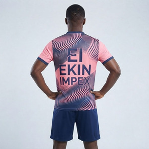 เสื้อฟุตบอลซับลิเมชั่นสีชมพูกรมท่า ลายคลื่นแสง แห้งเร็ว สำหรับผู้ชายและผู้หญิง ชุดทีมฟุตบอล รับผลิตแบบ OEM - Product Image 4