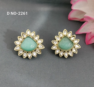Boucles d'oreilles à fleurs plaquées or avec centre en cristal rose et strass taillés en poire pour femmes D NO-2261 - Product Image 2