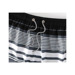 Shorts de bain élastiques à séchage rapide pour hommes, pour la plage, le surf, les sources chaudes et la natation - Product Image 3