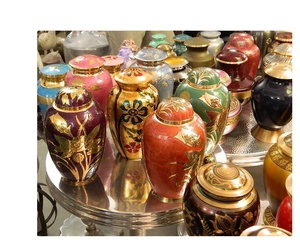 Urne funéraire de grande taille en or de style américain Radiance, fabriquée à la main, avec niche gravée à la main pour les cendres humaines et d'animaux de compagnie, fournitures funéraires pour la maison - Product Image 1