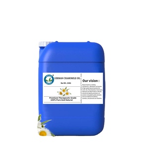 Huile essentielle de camomille allemande distillée à la vapeur, approvisionnement en vrac pour les formulations cosmétiques et de soins personnels, l'aromathérapie - Product Image 1