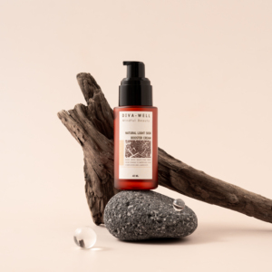 ครีมบำรุงผิวหน้า DIVA-WELL NATURAL LIGHT SKIN BOOSTER สำหรับผิวแพ้ง่าย ช่วยลดเลือนริ้วรอย ฟื้นฟูผิวให้กระจ่างใส กระชับผิว ลดรอยคล้ำใต้ตา เสริมเกราะป้องกันผิว ปราศจากสารซิลค์ - Product Image 2