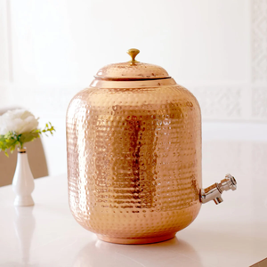 Contenedor Decorativo de Cobre Premium para Agua con Salida de Flujo Suave para Uso en Hogar, Cocina, Comedor y Hostelería - Product Image 3