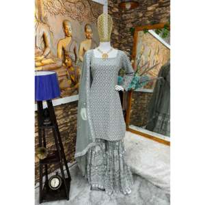 Conjunto Elegante de Top y Pantalón de Gasa para Fiesta con Dupatta de Lujo y Mangas Tres Cuartos - Product Image 4