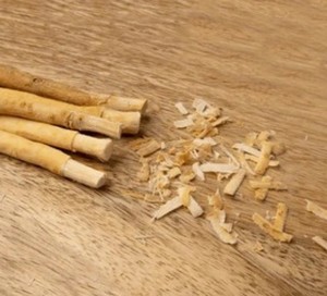 HerboGate UltraCare Bâtonnet de Miswak Herbal Biologique Naturel Écologique Hygiène Dentaire Soin des Gencives Blanchiment des Dents Souffle Frais Sous Vide - Product Image 1