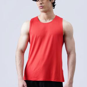 Camiseta sin Mangas a Precio Económico para Hombres Grandes y Altos, Camiseta de Gimnasio para Hombre para la Temporada de Verano, Alta Calidad, Hecha en Pakistán - Product Image 1