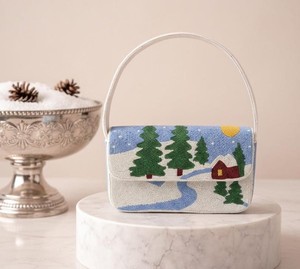 Bolso de Mano de Lujo Hecho a Mano con Cuentas, Diseño de Asa Cómoda y Fácil de Transportar, Acabado de Cuentas Decorativas de Primera Calidad, Estilo Boutique Moderno - Product Image 1