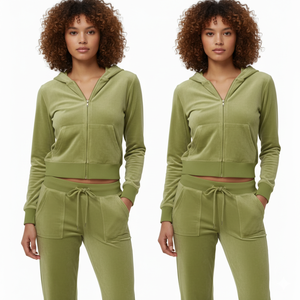 Conjunto de chándal de invierno personalizado 100% algodón de terciopelo antibacteriano, sudadera con capucha corta con cremallera y pantalones de pierna ancha para mujer, venta al por mayor para chicas altas - Product Image 4