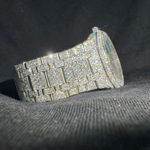 Reloj de Cuarzo Cuadrado Deslumbrante con Diamantes de Moissanita Totalmente Incrustados, Estilo Antiguo, para Hombre, Venta al por Mayor de Lujo - Product Image 1