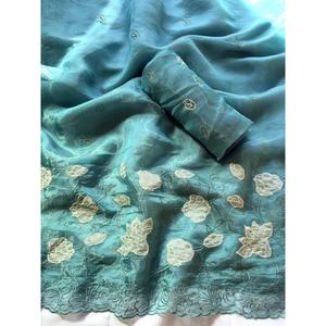 Sari Sky Pure Designer avec Applique en Soie Chanda Travail Traditionnel Écharpes et Châles - Product Image 2