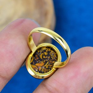 Bague artisanale en pierre précieuse naturelle Miriam Jasper de forme ovale, or 18 carats, argent sterling 925 - Product Image 4