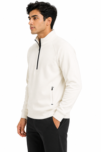 เสื้อสเวตเชิ้ตผู้ชายแบบคอตั้ง แบรนด์ Livster รุ่น Quarter Zip ซิปหน้าครึ่งตัว ผ้าถัก สีขาว แต่งซิปสีดำสไตล์ลำลองสำหรับเล่นกีฬา - Product Image 2
