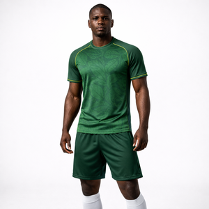 Camisetas de Fútbol Personalizadas Unisex, 100% Poliéster, Transpirables, de Secado Rápido, con Estampado por Transferencia de Calor, Cuello en V, Manga Corta, Degradado a Rayas - Product Image 2