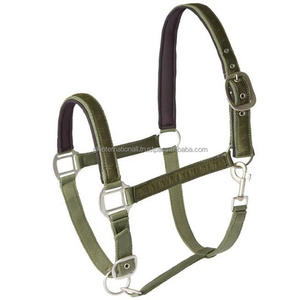 Licou de cheval en nylon réglable vert clair personnalisé avec ruban de créateur imprimé doux cousu et anneau à boucle à double couronne - Product Image 4