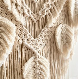 งานฝีมือมาคราเม่สีเบจสุดหรู ลายใบไม้ เหมาะสำหรับตกแต่งห้องนอนสไตล์โบโฮ และตกแต่งภายในให้ดูอบอุ่น นำเข้าจากอินเดีย - Product Image 6
