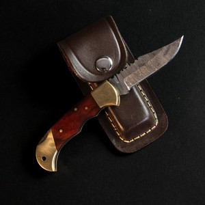 Cuchillo Plegable de Acero de Damasco Personalizado OEM DIY con Mango de Hueso y Latón, Cuchillo de Bolsillo Hecho a Mano, Funda de Cuero, Regalo EDC para Exteriores - Product Image 6