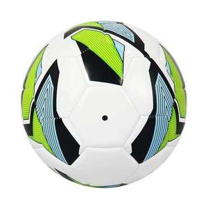 Ballon de football en PU souple pour l'entraînement, conception personnalisée OEM, fabriqué au Pakistan, vente en gros de ballons de football, ballon de football en promotion - Product Image 2