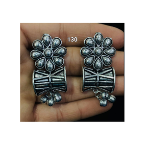 Bijoux traditionnels ethnique bohème gland Jumka boucles d'oreilles forme de paon nouveauté rétro classique charmant indien pour les femmes - Product Image 4