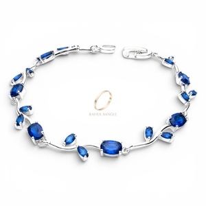 Pulsera de Lujo Azul Moderna con Circonitas y Flor de Tulipán, Bañada en Plata de 18K, Joyería de Latón con Piedras para Mujer, Regalo de Aniversario - Product Image 5