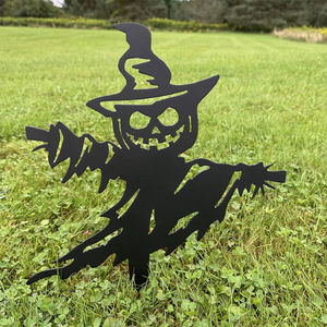 Décorations de jardin d'Halloween en fer forgé pour embellir les espaces extérieurs avec des décorations saisonnières effrayantes pour les nuits d'automne festives - Product Image 1